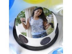 Cutie Pie Photo Cake